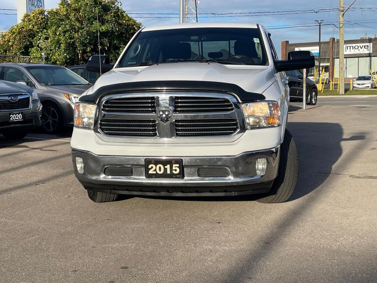 2015 RAM 1500 4WD Crew Cab  SLT NAVIGATION NO ACCIDENT CERTIFED Photo2