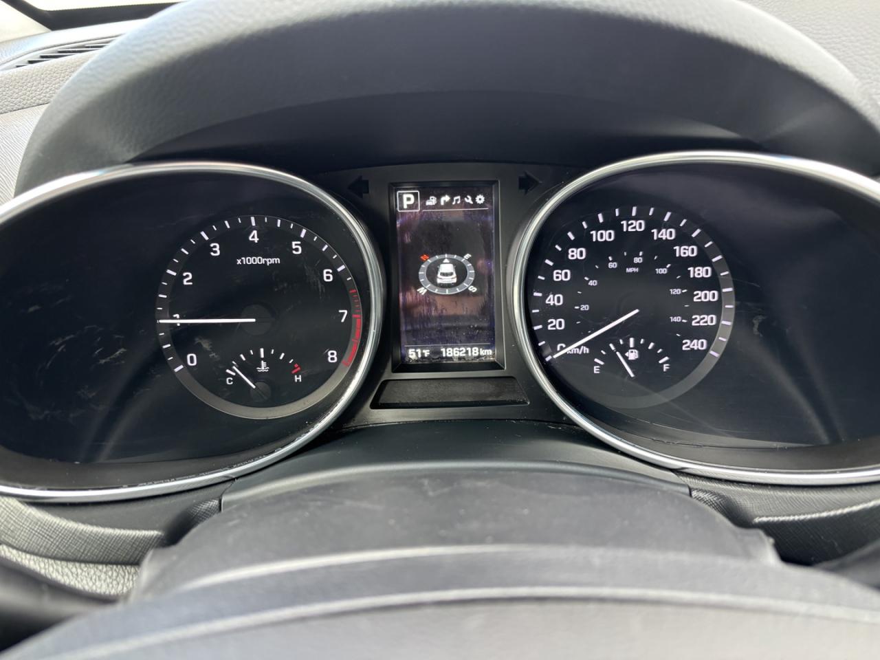 2017 Hyundai Santa Fe XL Limited Photo