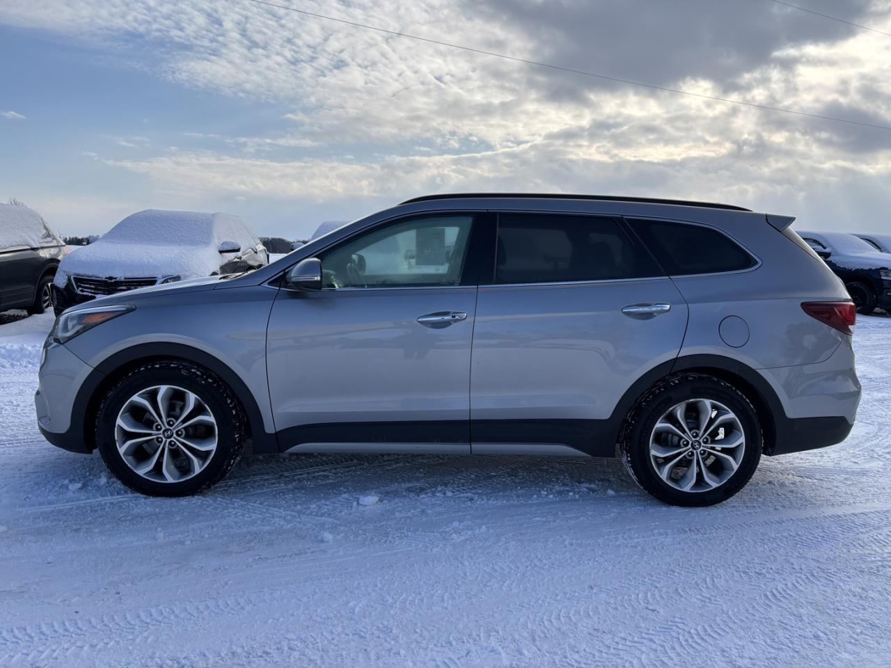 2017 Hyundai Santa Fe XL Limited ~NO ACCIDENTS~LEATHER~ Photo