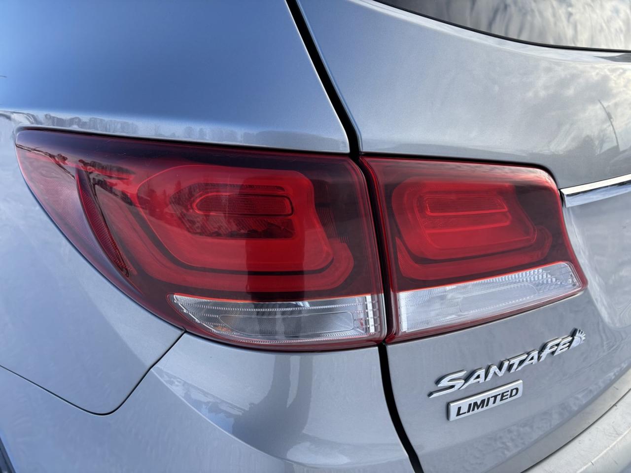 2017 Hyundai Santa Fe XL Limited ~NO ACCIDENTS~LEATHER~ Photo