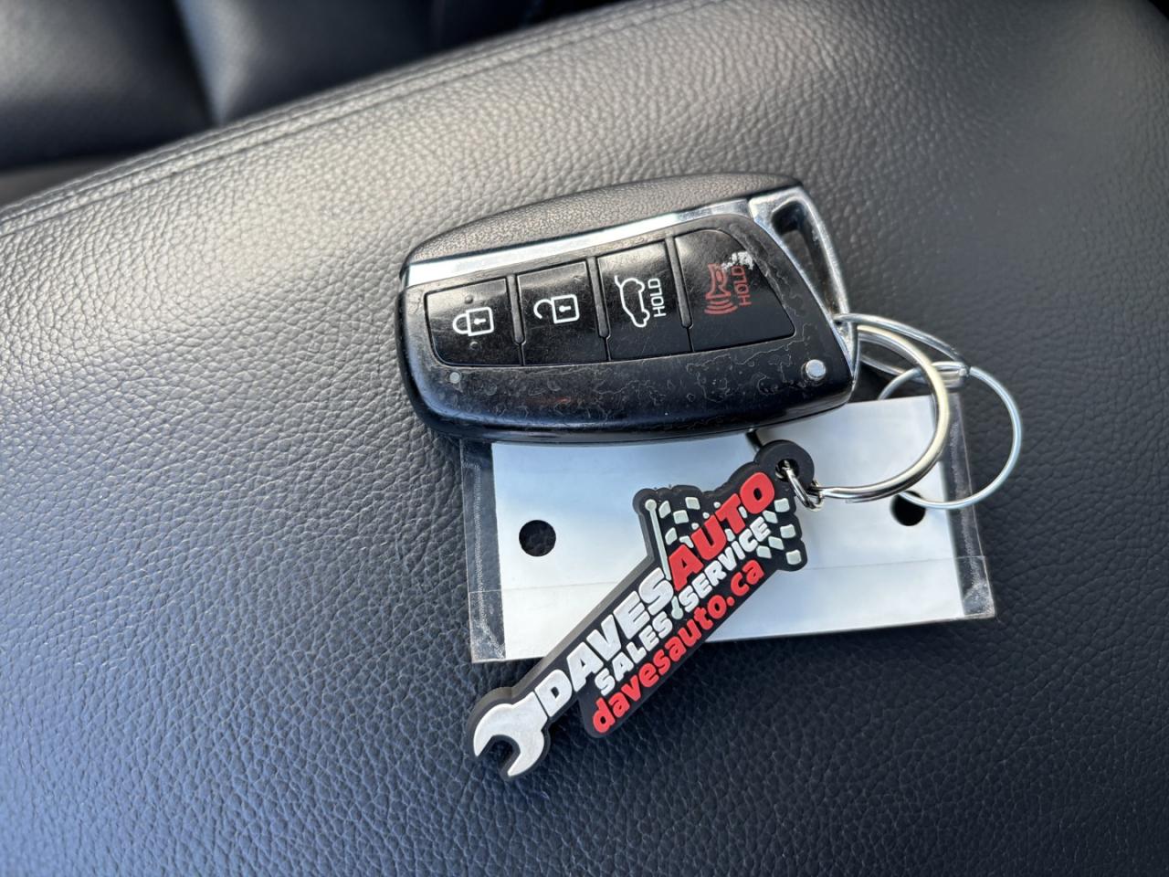 2017 Hyundai Santa Fe XL Limited ~NO ACCIDENTS~LEATHER~ Photo