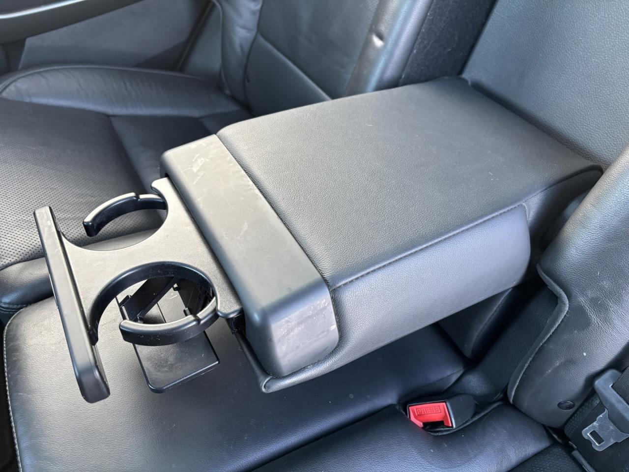 2017 Hyundai Santa Fe XL Limited ~NO ACCIDENTS~LEATHER~ Photo