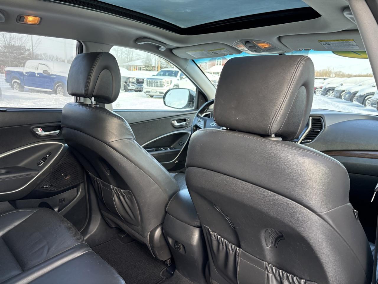 2017 Hyundai Santa Fe XL Limited ~NO ACCIDENTS~LEATHER~ Photo