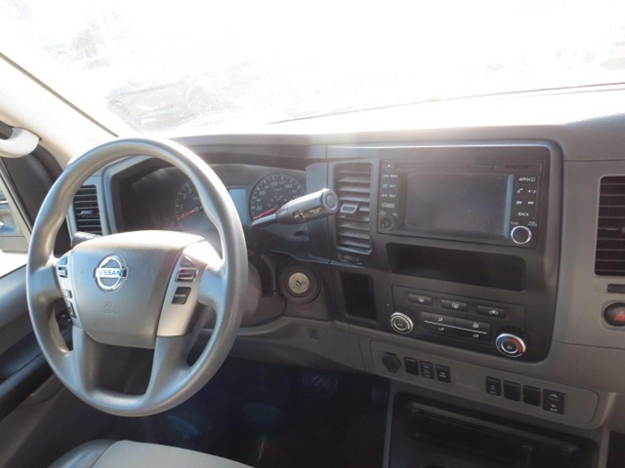 2015 Nissan NV 3500 CERTIFIED, HIGH ROOF, REAR CAMERA, NAVIGATION - Photo #9