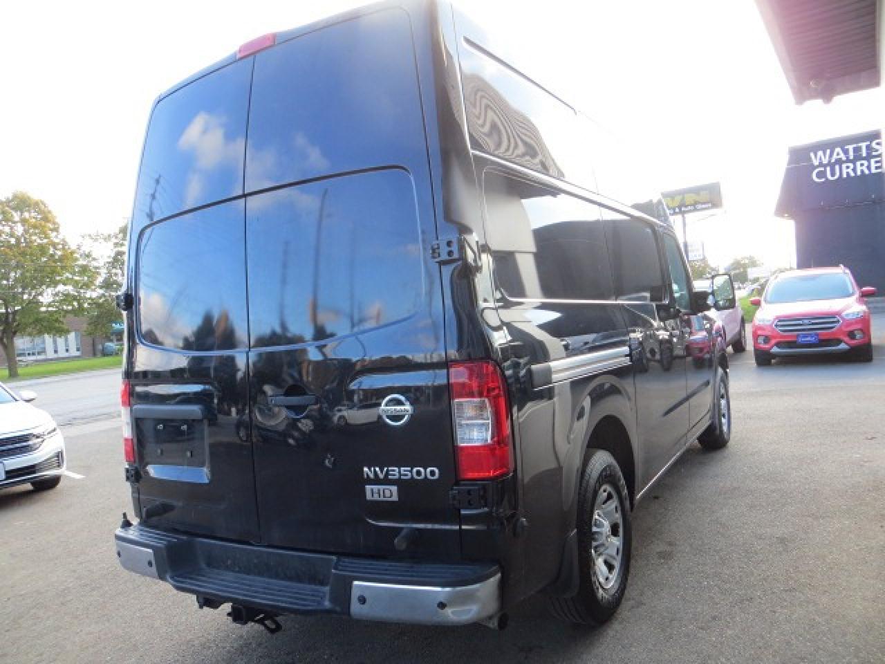 2015 Nissan NV 3500 CERTIFIED, HIGH ROOF, REAR CAMERA, NAVIGATION - Photo #7