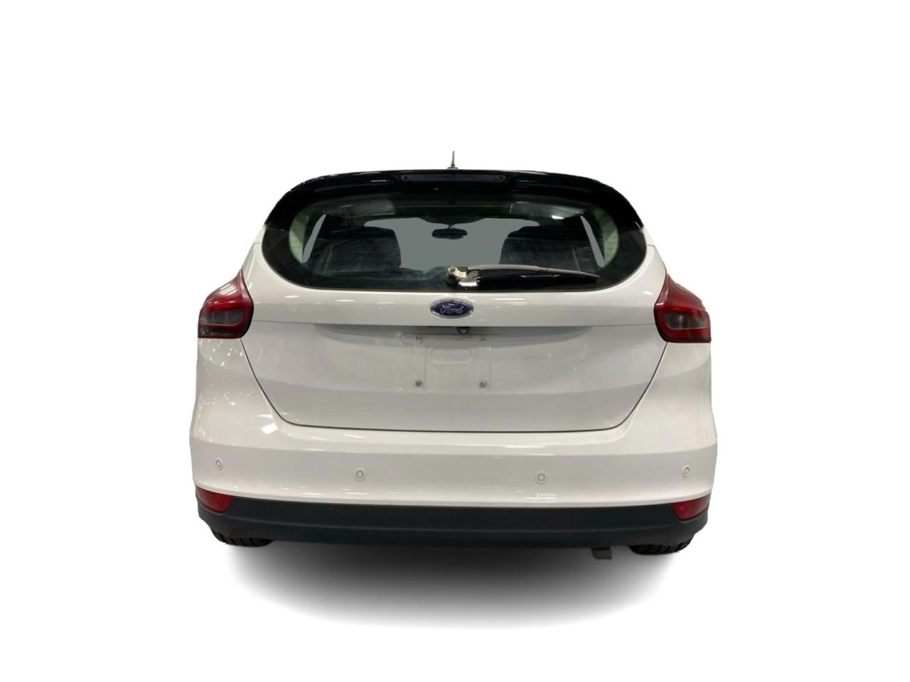 2017 Ford Focus SEL Photo