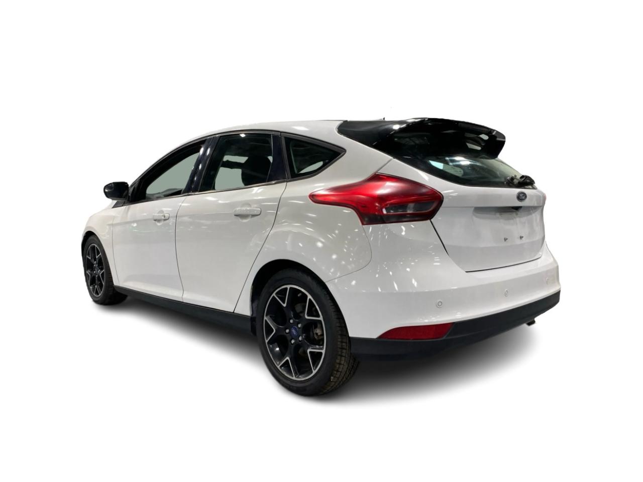 2017 Ford Focus SEL Photo