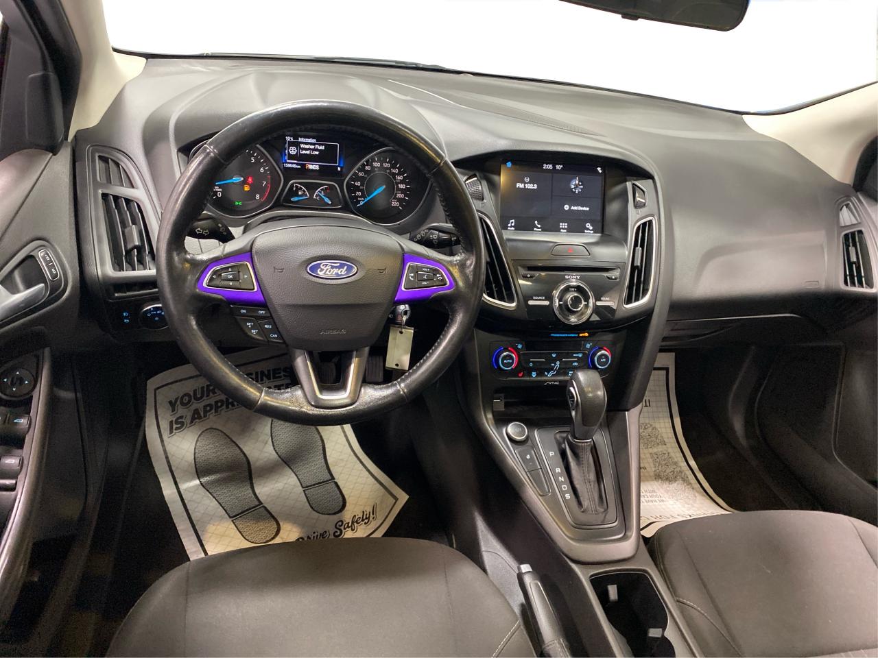 2017 Ford Focus SEL Photo