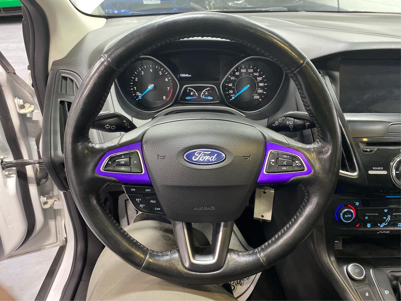 2017 Ford Focus SEL Photo