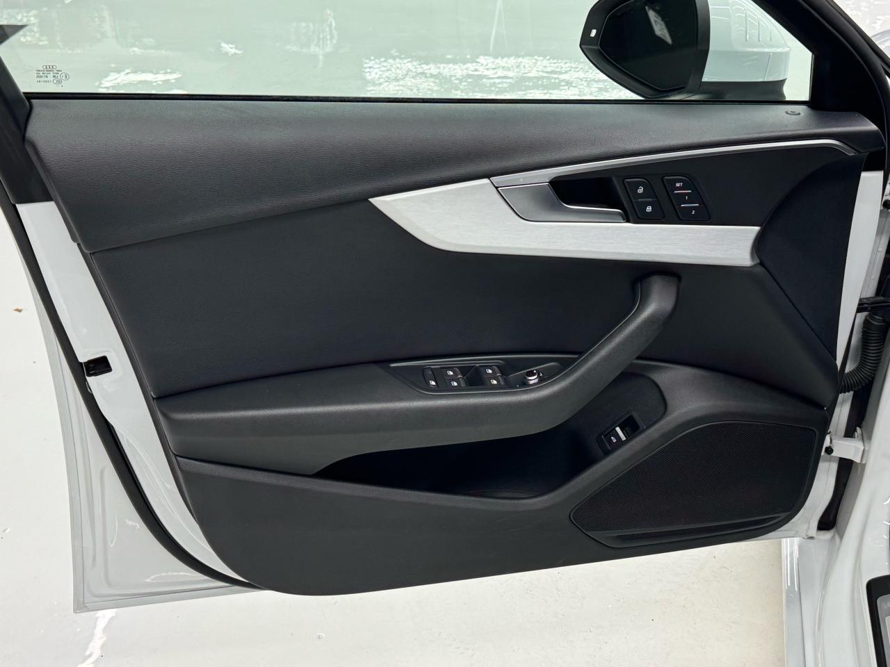 2017 Audi A4 S-LINE|NAV|BACKUP|CARPLAY|SUNROOF|DRIVE SELECT| - Photo #6