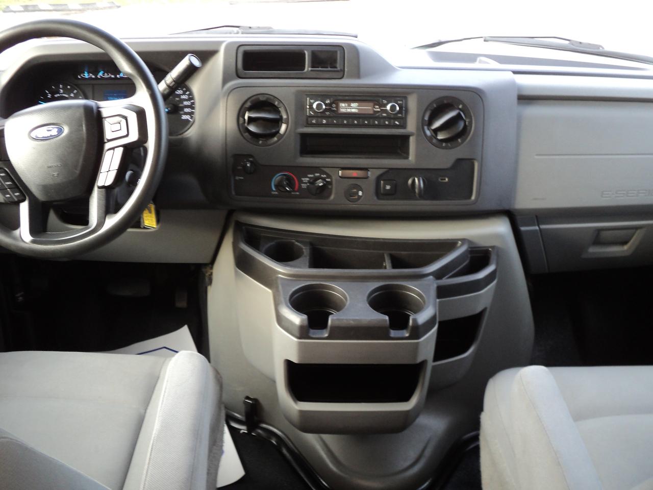 2023 Ford E-Series Cutaway E-450 CubeVan 7.3L8cylGas DRW 176" WB - Photo #16