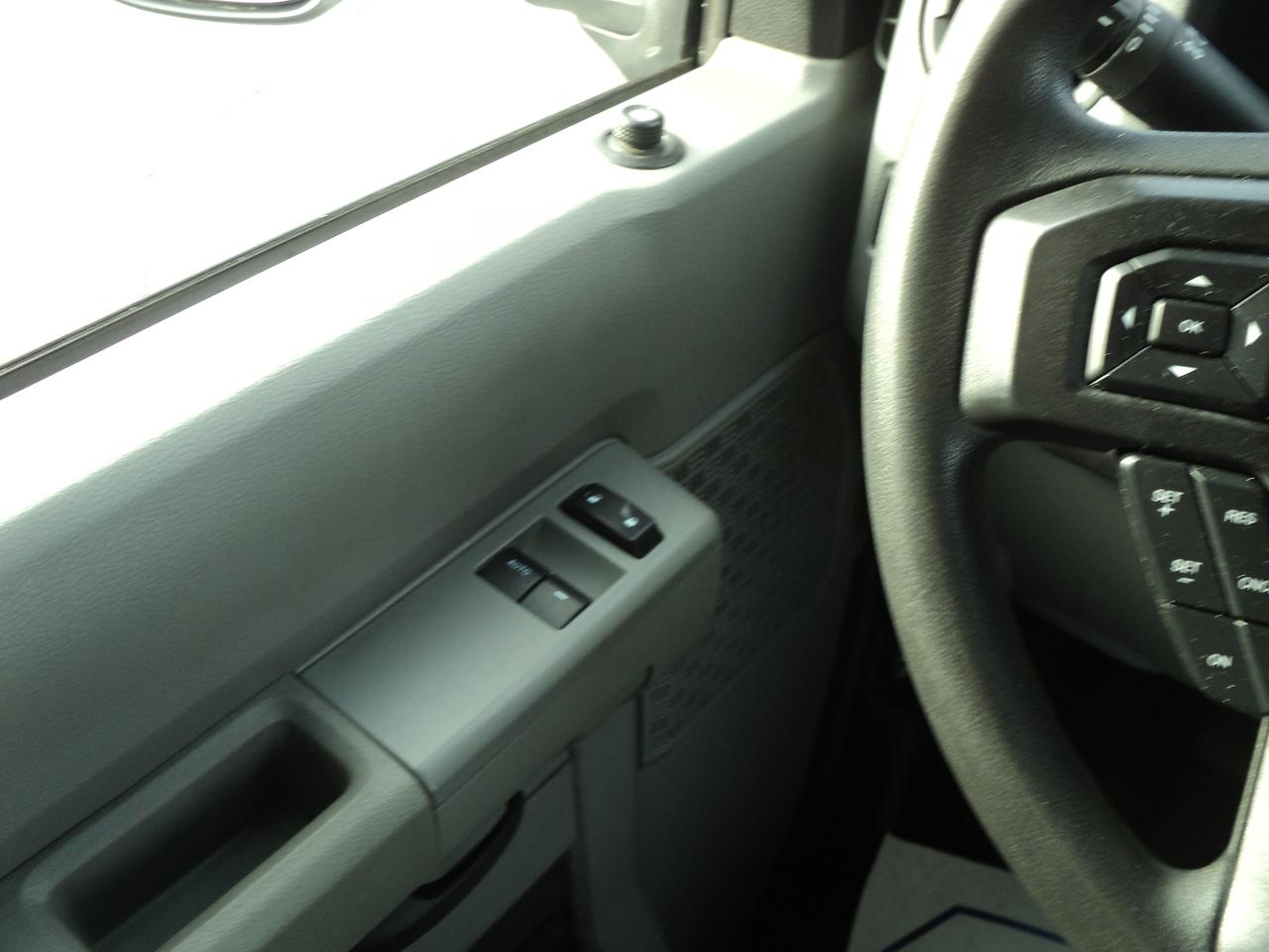 2023 Ford E-Series Cutaway E-450 CubeVan 7.3L8cylGas DRW 176" WB - Photo #26