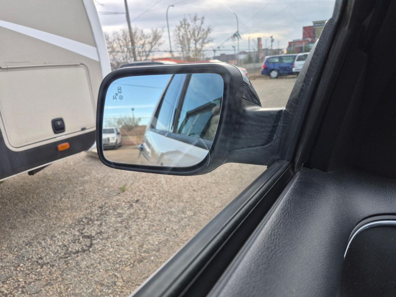 2016 Ford Explorer Sport 4x4 Leather, Sunroof, Remote, BU Cam Nav - Photo #11