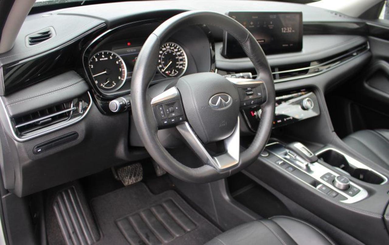 2024 Infiniti QX60 PURE*AWD*Heated Leather*Moon Roof*CarPlay*Rear Cam - Photo #12
