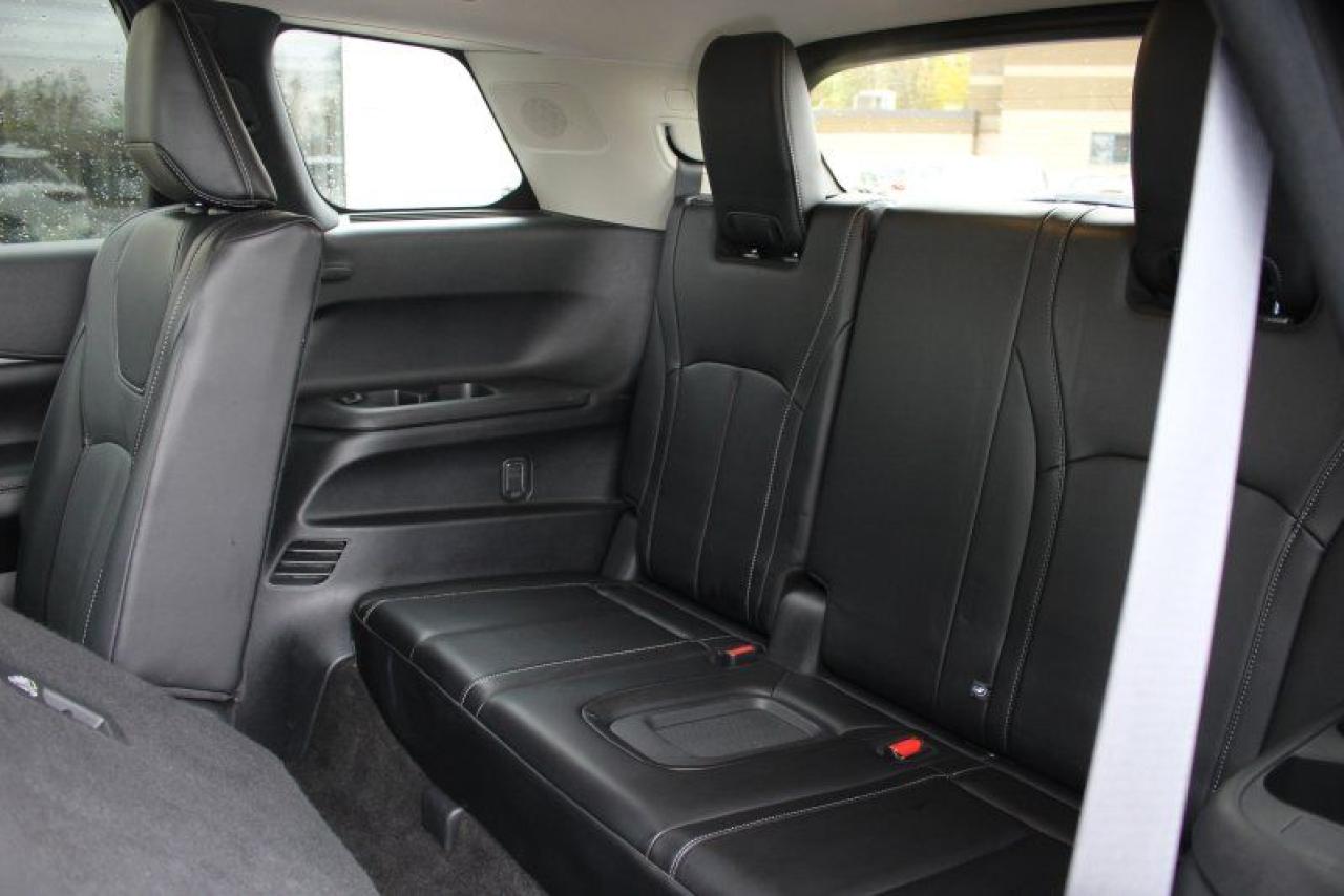 2024 Infiniti QX60 PURE*AWD*Heated Leather*Moon Roof*CarPlay*Rear Cam - Photo #18