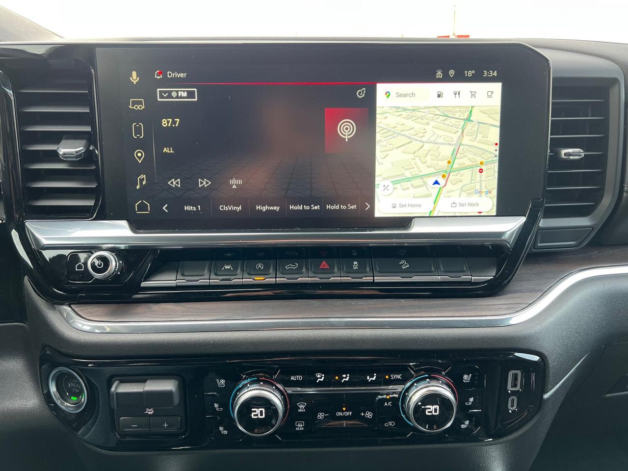 2025 GMC Sierra 1500 4WD Crew Cab 157" SLT Photo32