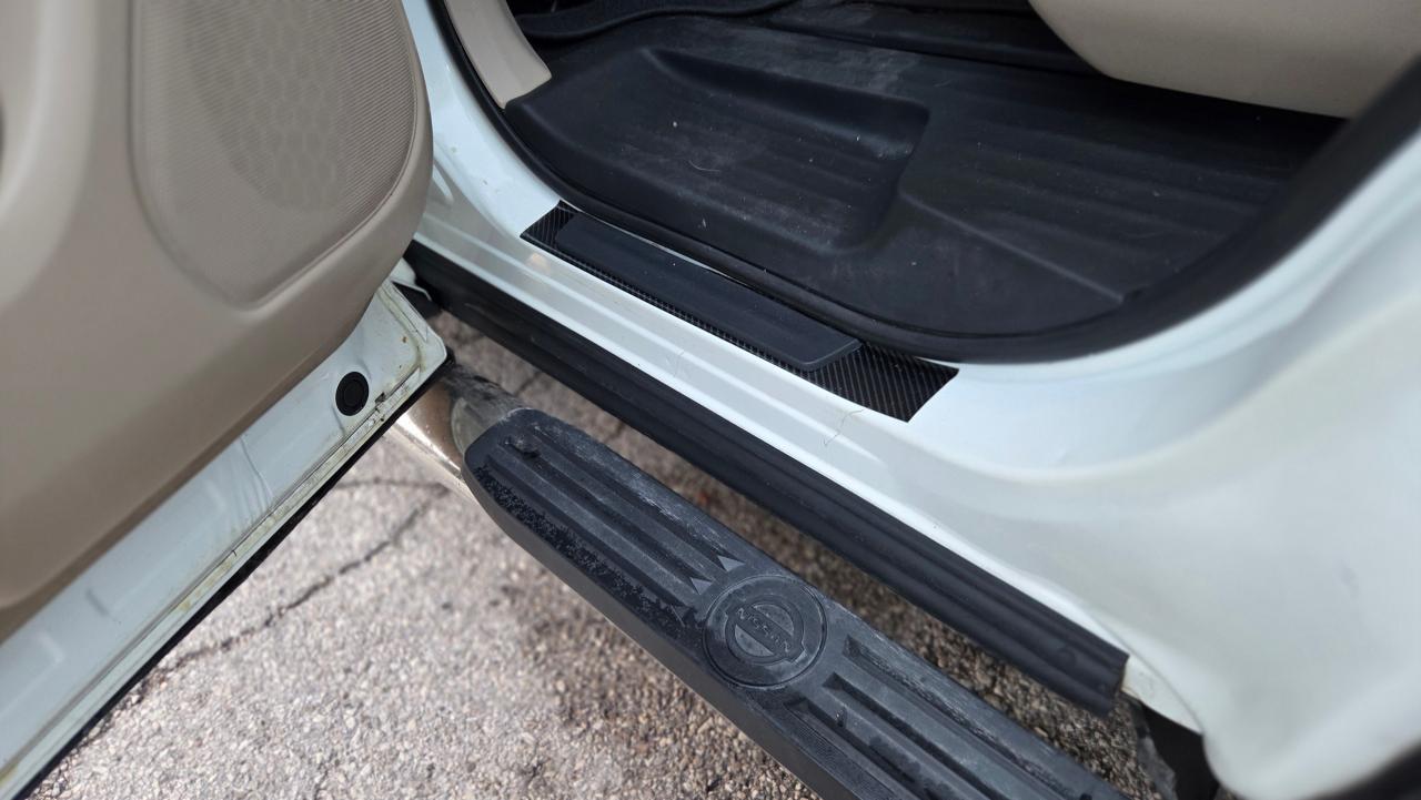 2016 Nissan Pathfinder SL PREMIUM - Photo #22