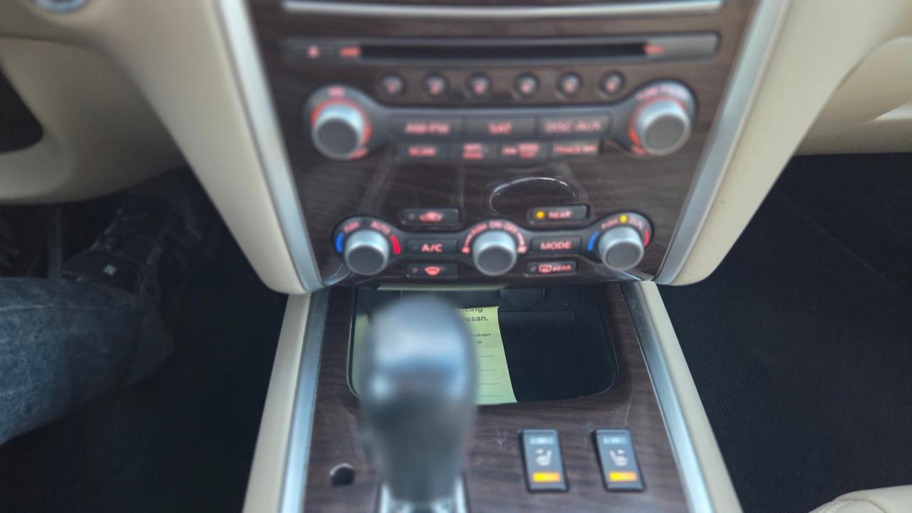 2016 Nissan Pathfinder SL PREMIUM - Photo #18