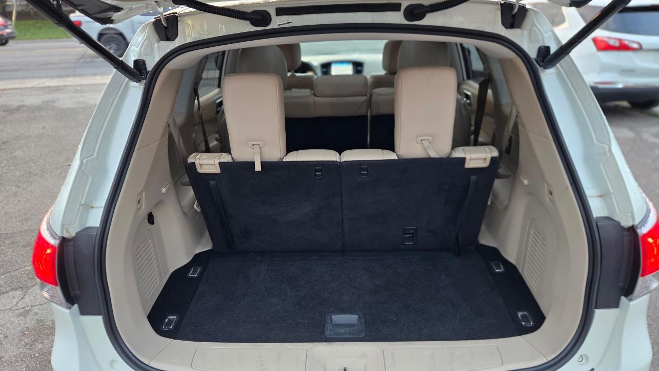 2016 Nissan Pathfinder SL PREMIUM - Photo #12
