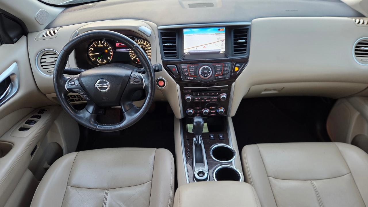 2016 Nissan Pathfinder SL PREMIUM - Photo #14