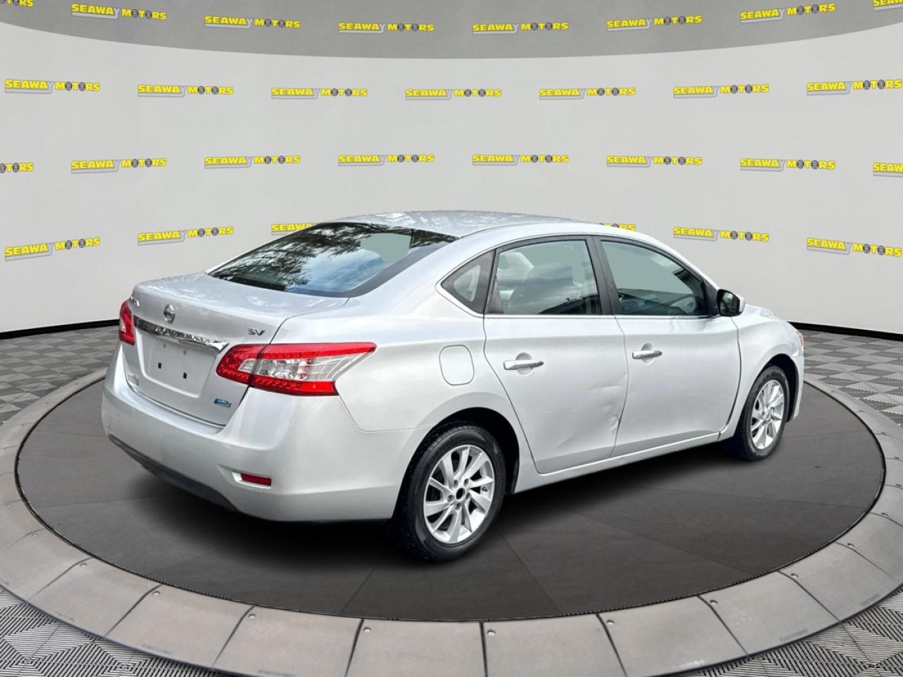 2015 Nissan Sentra  - Photo #3
