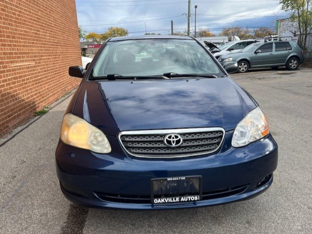 2008 Toyota Corolla 4dr Sdn Auto SE Photo