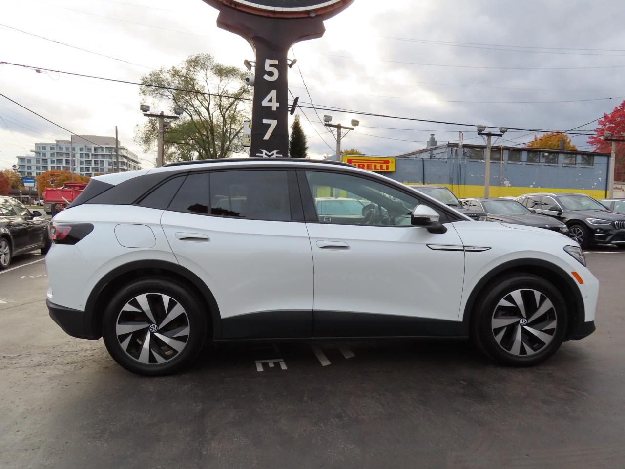 2024 Volkswagen ID.4 S - Blind Spot Monitor - Navigation System !! Photo