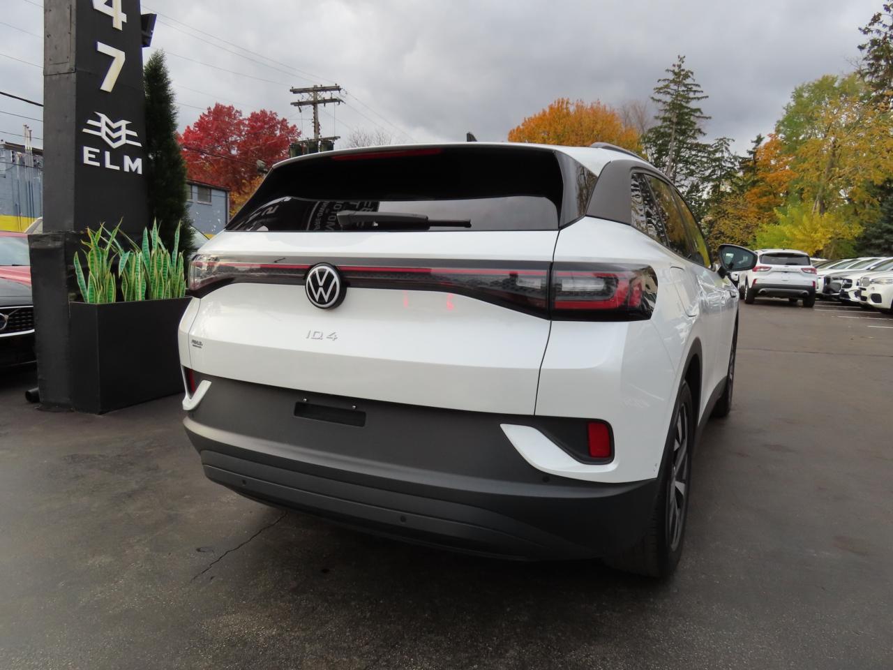 2024 Volkswagen ID.4 S - Blind Spot Monitor - Navigation System !! Photo