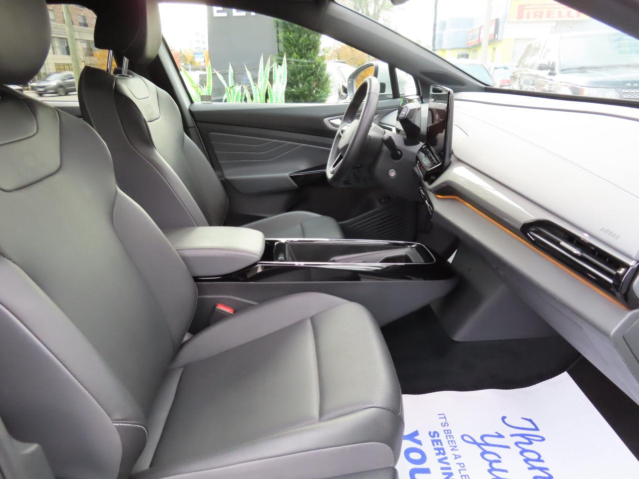 2024 Volkswagen ID.4 S - Blind Spot Monitor - Navigation System !! Photo