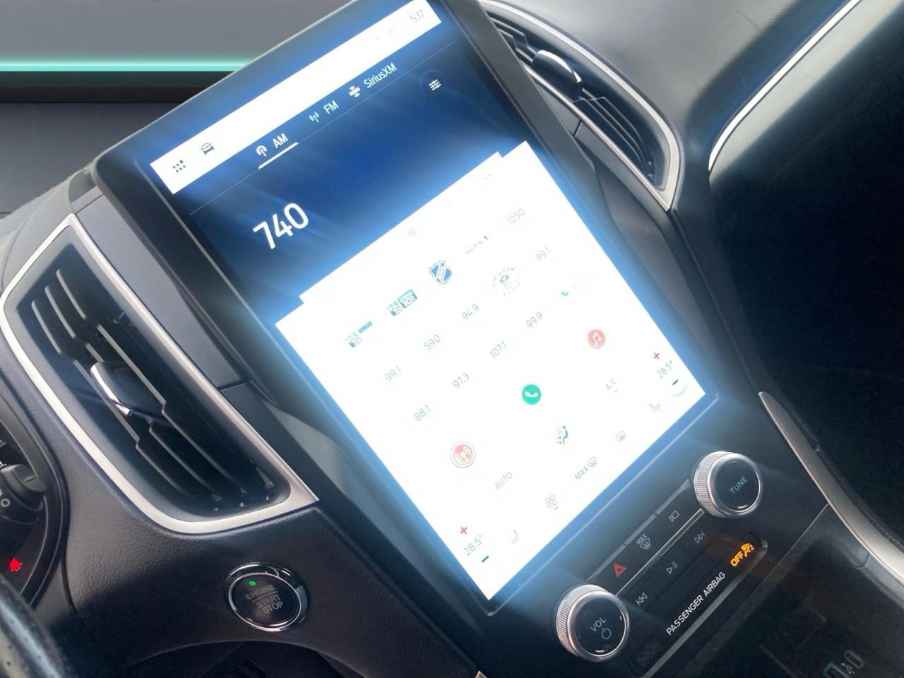 2022 Ford Edge ST Line Photo