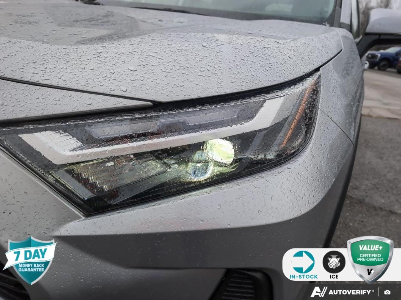 2022 Toyota RAV4 XLE 2.5L | MOONROOF | HEATED SEATS Photo