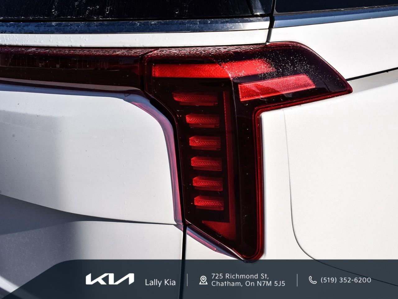 2025 Kia Carnival EX Kia Exec Unit | Qualifies for New Incentives Photo