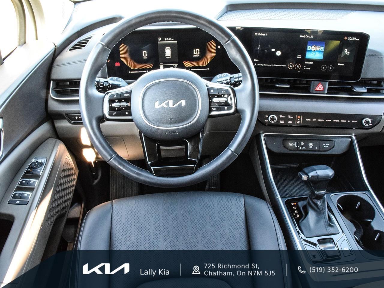 2025 Kia Carnival EX Kia Exec Unit | Qualifies for New Incentives Photo