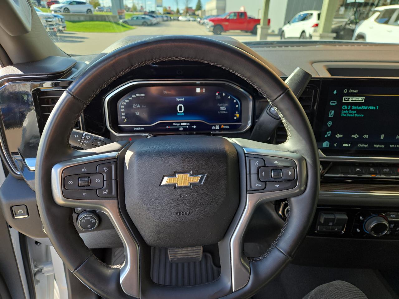 2025 Chevrolet Silverado 1500 LT Photo
