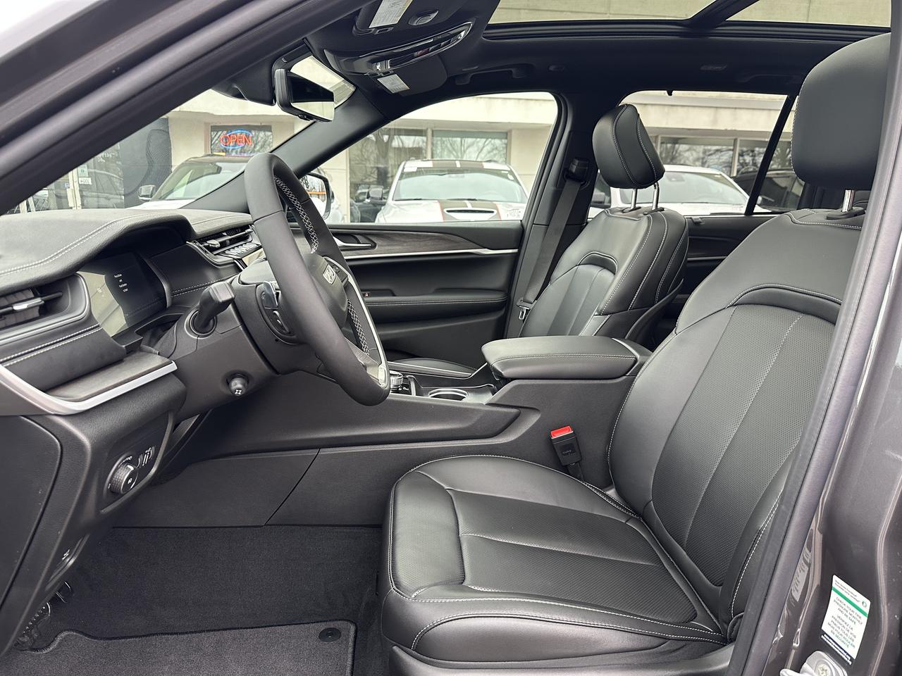 2025 Jeep Grand Cherokee Limited Photo