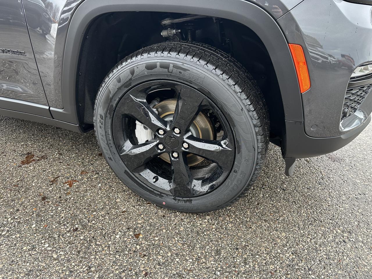 2025 Jeep Grand Cherokee Limited Photo