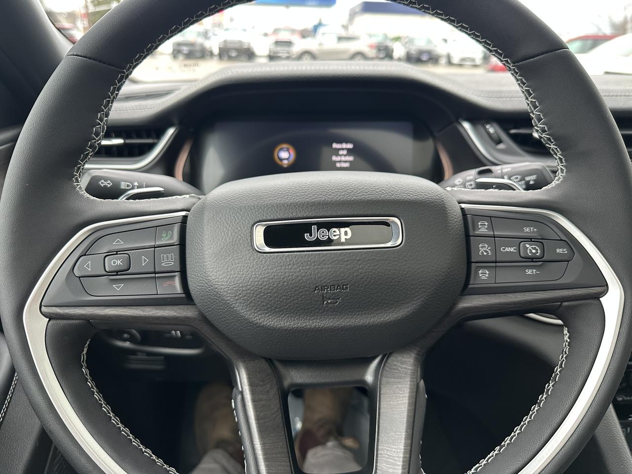 2025 Jeep Grand Cherokee Limited Photo