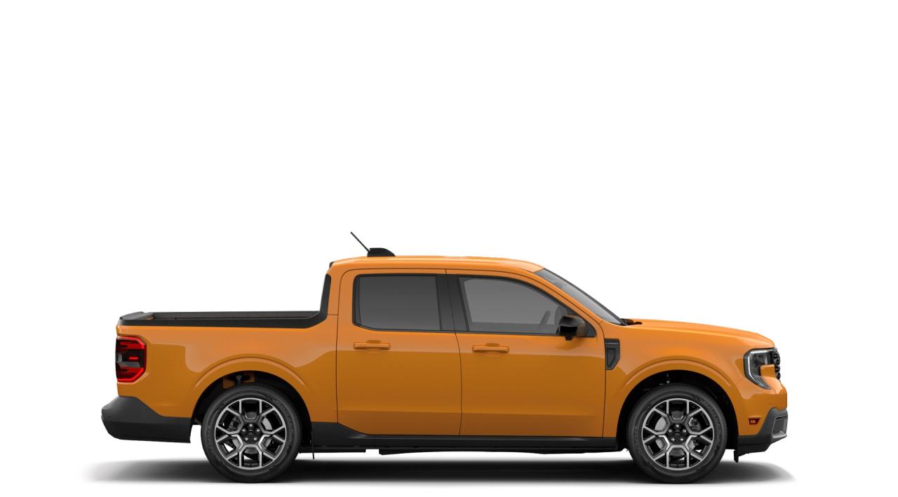 2026 Ford Maverick Lariat Photo4