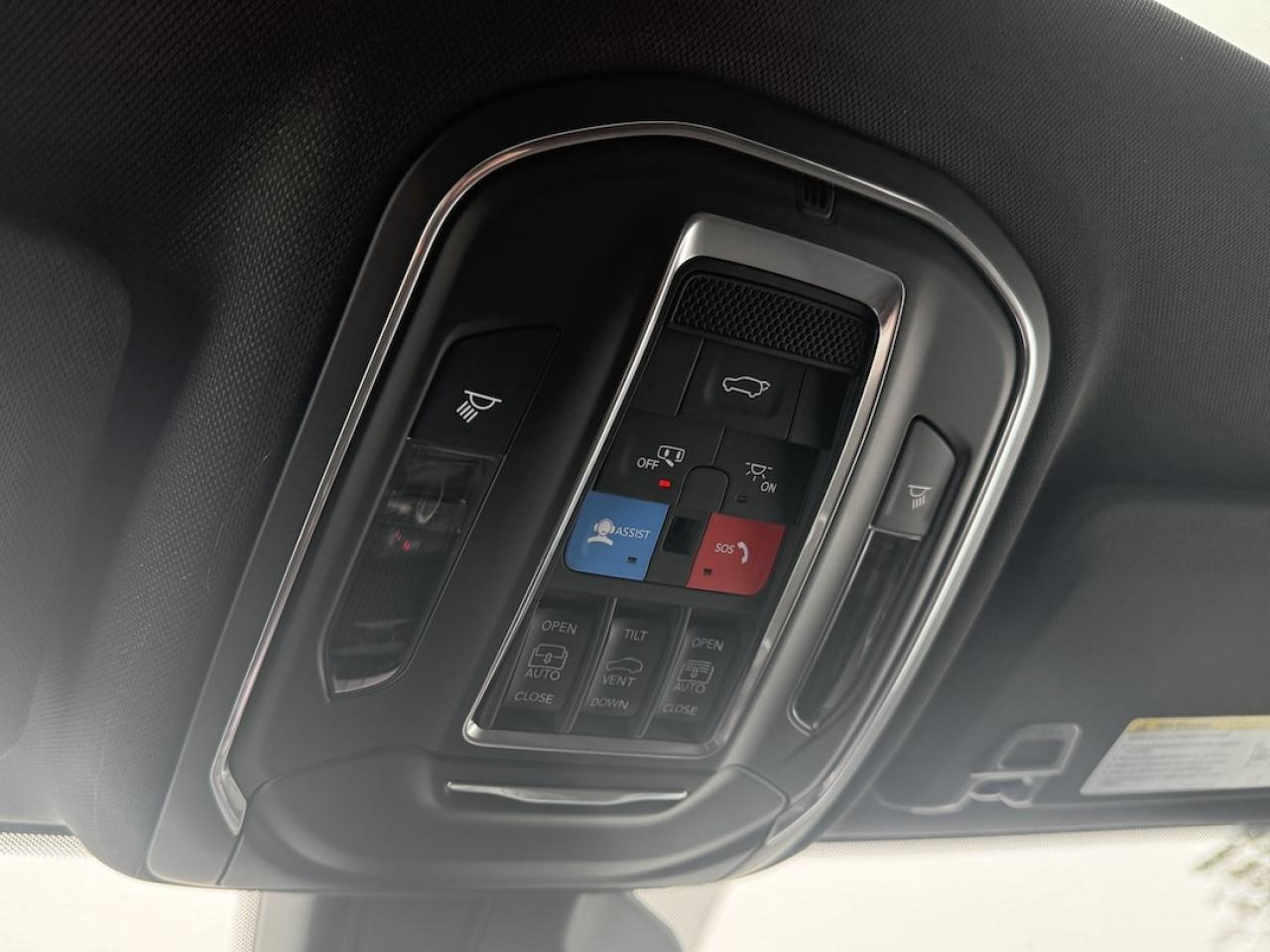 2025 Jeep Grand Cherokee L Limited 4x4 Photo