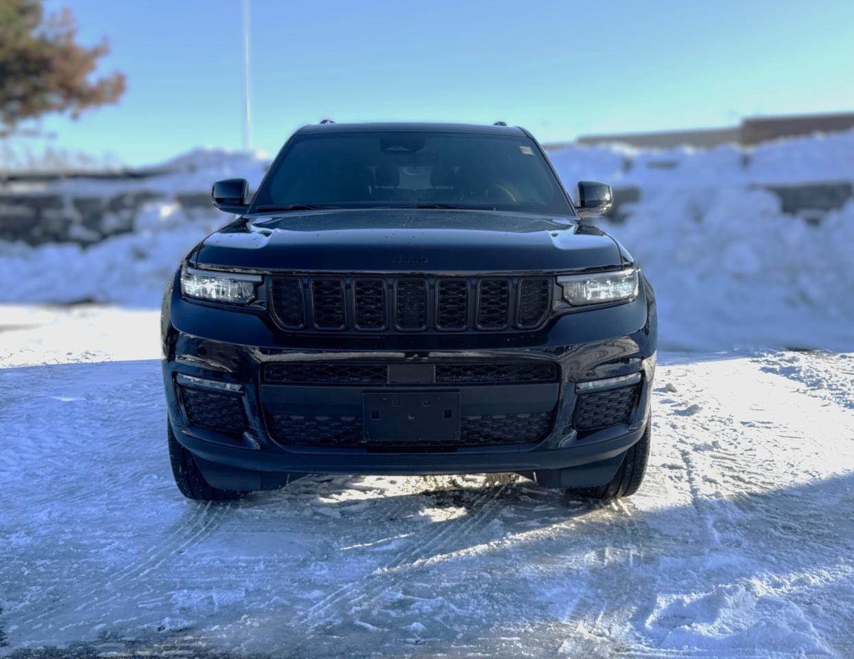 2025 Jeep Grand Cherokee L Limited 4x4 Photo