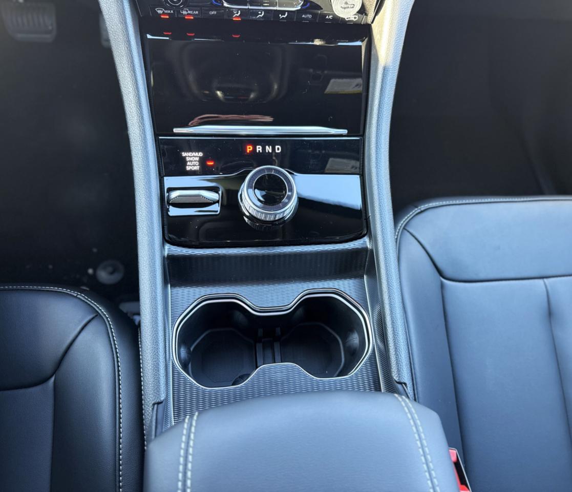 2025 Jeep Grand Cherokee L Limited 4x4 Photo