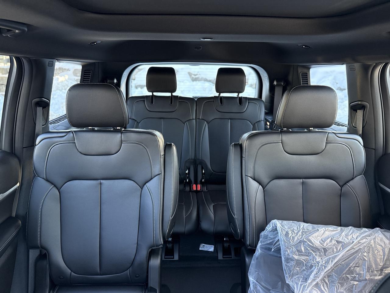 2025 Jeep Grand Cherokee L Limited 4x4 Photo