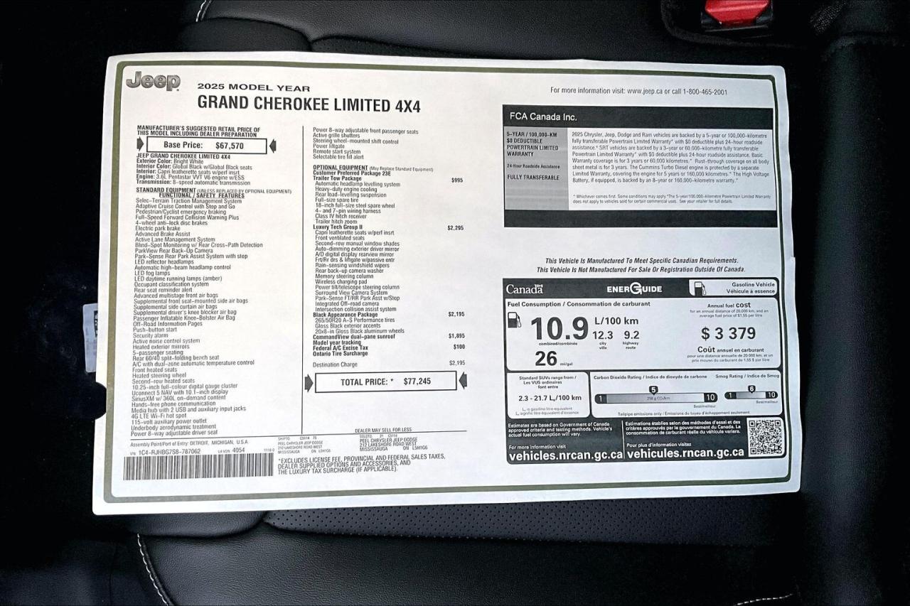 2025 Jeep Grand Cherokee LIMITED | Black App Pkg | Pano Roof | Tow Pkg Photo