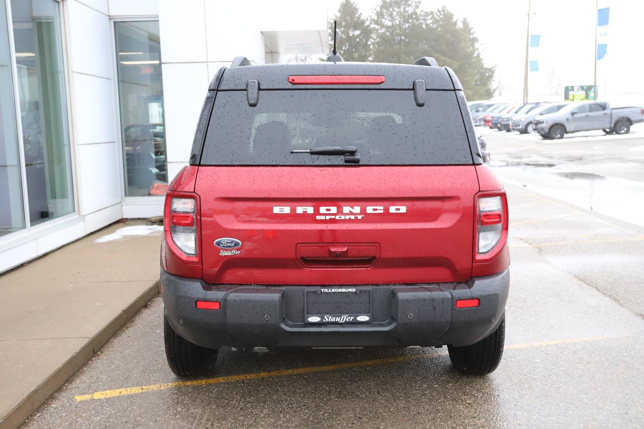 2025 Ford Bronco Sport Outer Banks 4x4 Photo