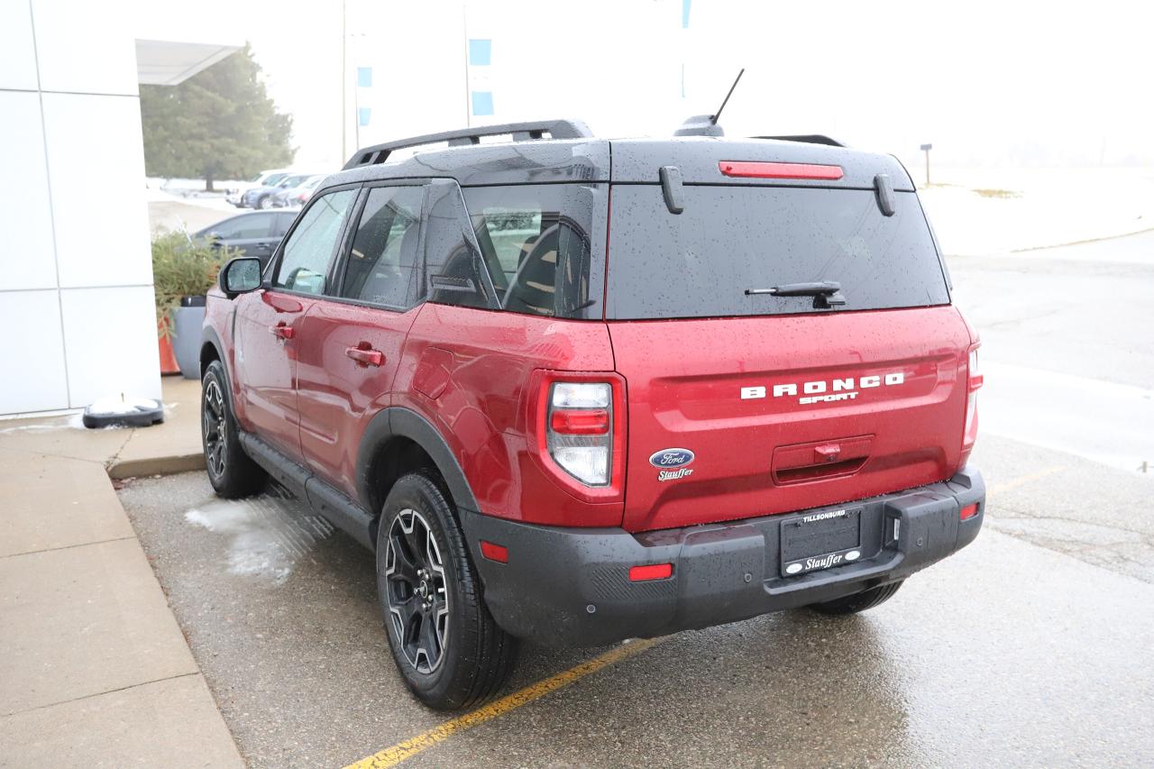 2025 Ford Bronco Sport Outer Banks 4x4 Photo