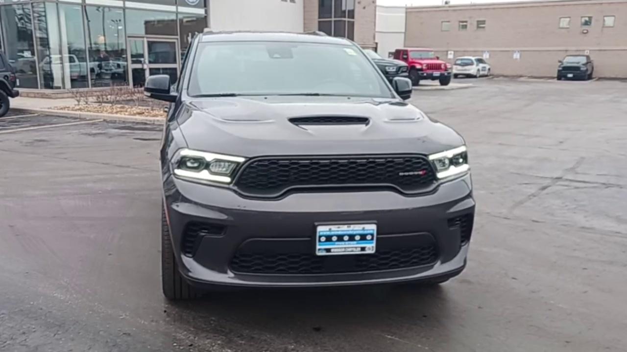 2024 Dodge Durango BLACKTOP PACKAGE / HEATED VENTILATED SEATS /  NAV Photo2