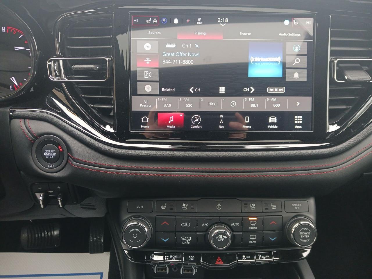 2024 Dodge Durango BLACKTOP PACKAGE / HEATED VENTILATED SEATS /  NAV Photo