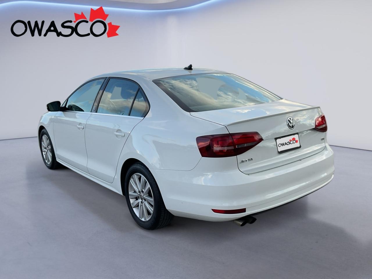 2017 Volkswagen Jetta Sedan 1.4L Wolfsburg Ed.! Manual! Very Well Kept! Photo3