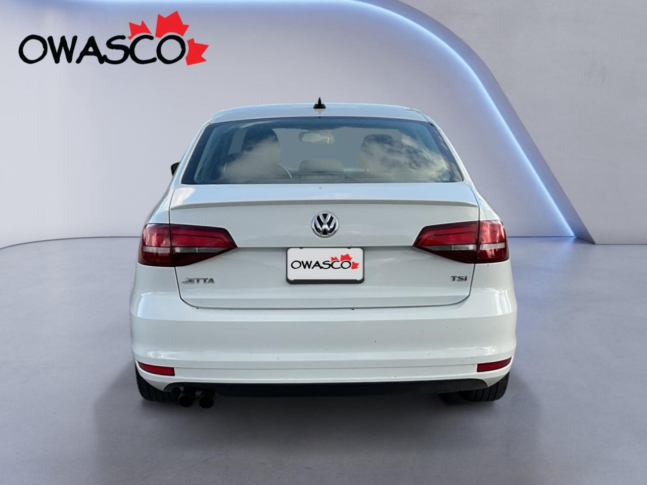 2017 Volkswagen Jetta Sedan 1.4L Wolfsburg Ed.! Manual! Very Well Kept! Photo4