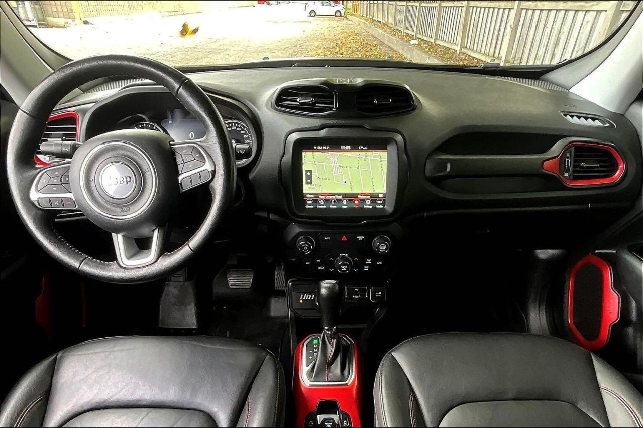 2019 Jeep Renegade Trailhawk | Heated Leather | Open Air Roof | 4X4 Photo